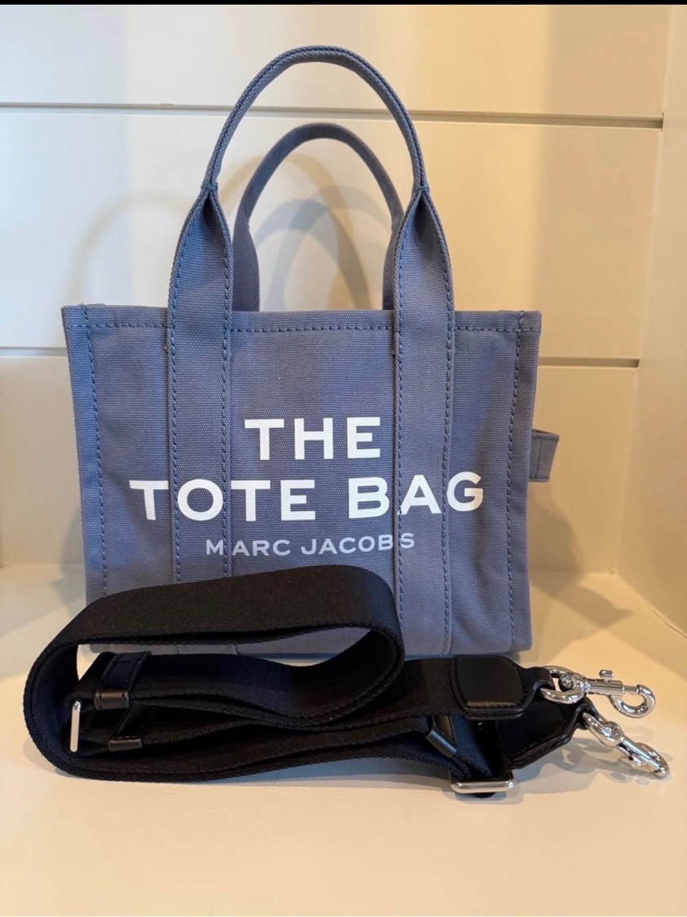NWOT Marc Jacobs The Canvas Tote Bag in Shadow Blue with  Strap